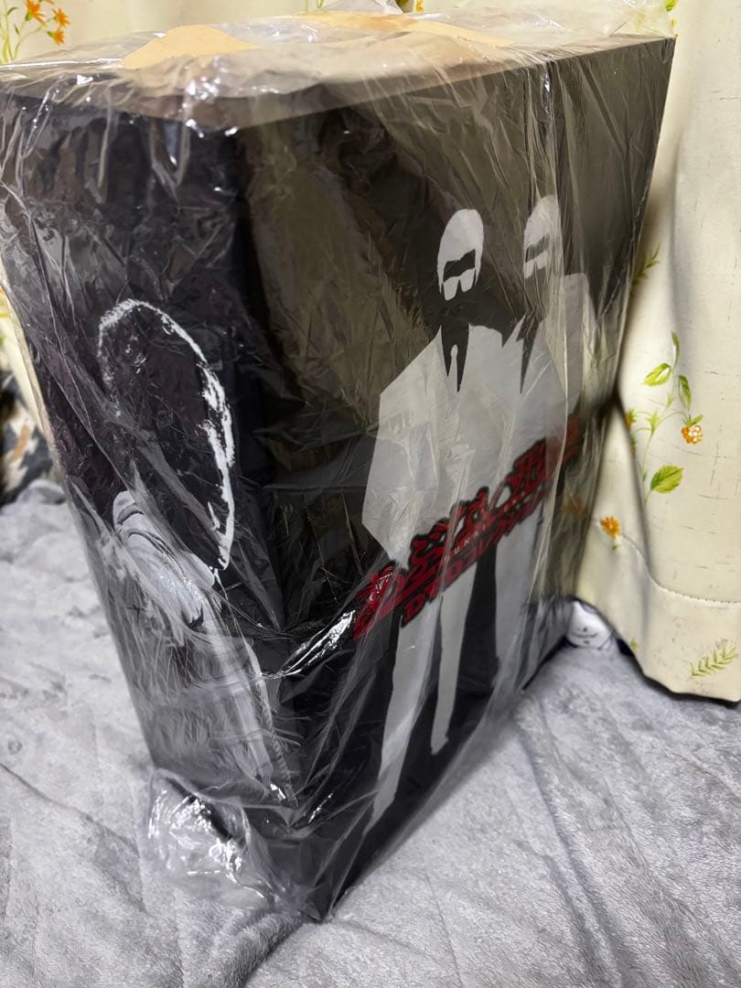 プレミア】あぶない刑事 DVD 全34巻 ラック付 柴田恭兵直筆サイン色紙