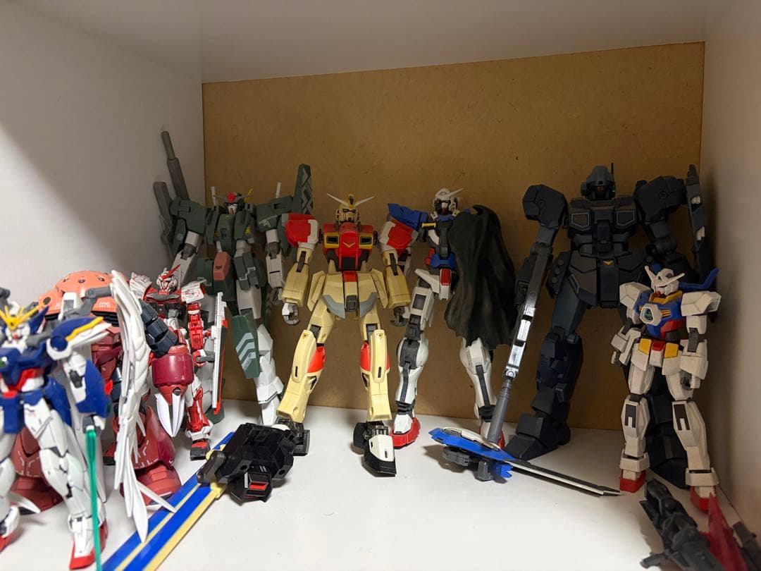 ガンプラまとめ売り MG RG HG 等 12体セット - メルカリ