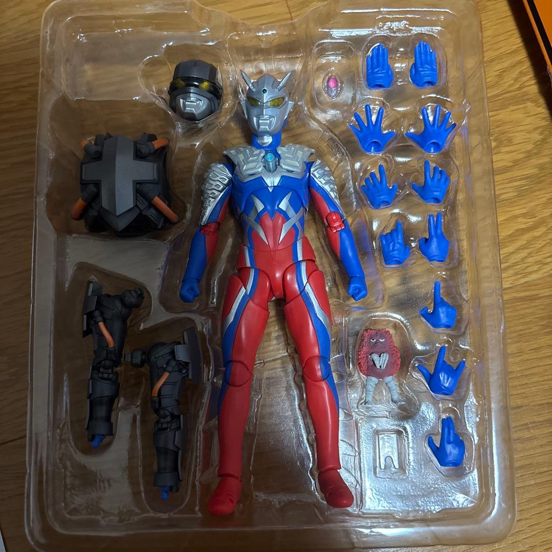 S.H.Figuarts テクターギアゼロ ウルトラマンゼロ