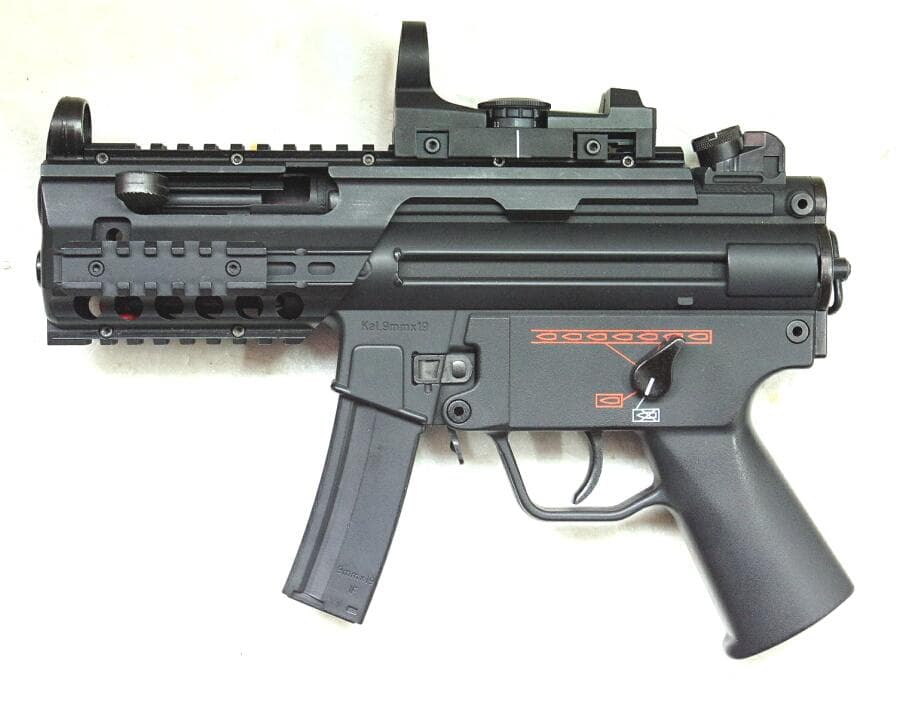 東京マルイ H&K MP5クルツA4 チャージャーカスタム - メルカリ