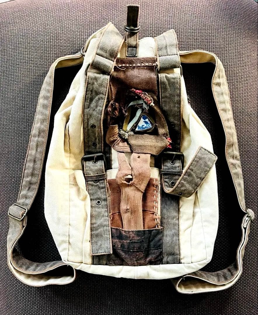◆柿渋と山葡萄の装飾 帆布リュック USED ベージュ×ブラウン◆ 柿渋染帆布リュック（中） [尾道帆布鞄 彩工房]