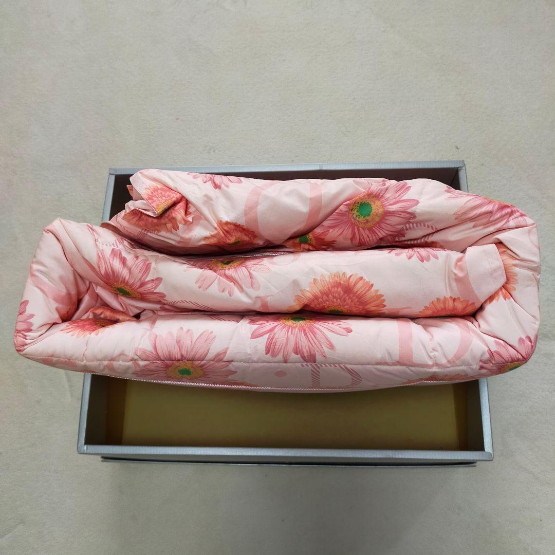 未使用品　クリスチャンディオール　羽毛肌掛け布団　0.4kg　ダウンケット