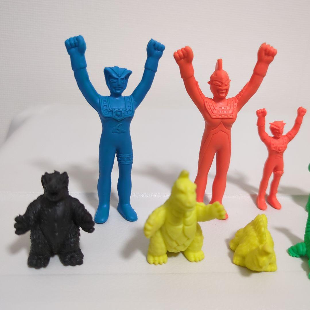 ウルトラマン ウルトラ怪獣 消しゴム ポピー 丸越 当時物 - メルカリ