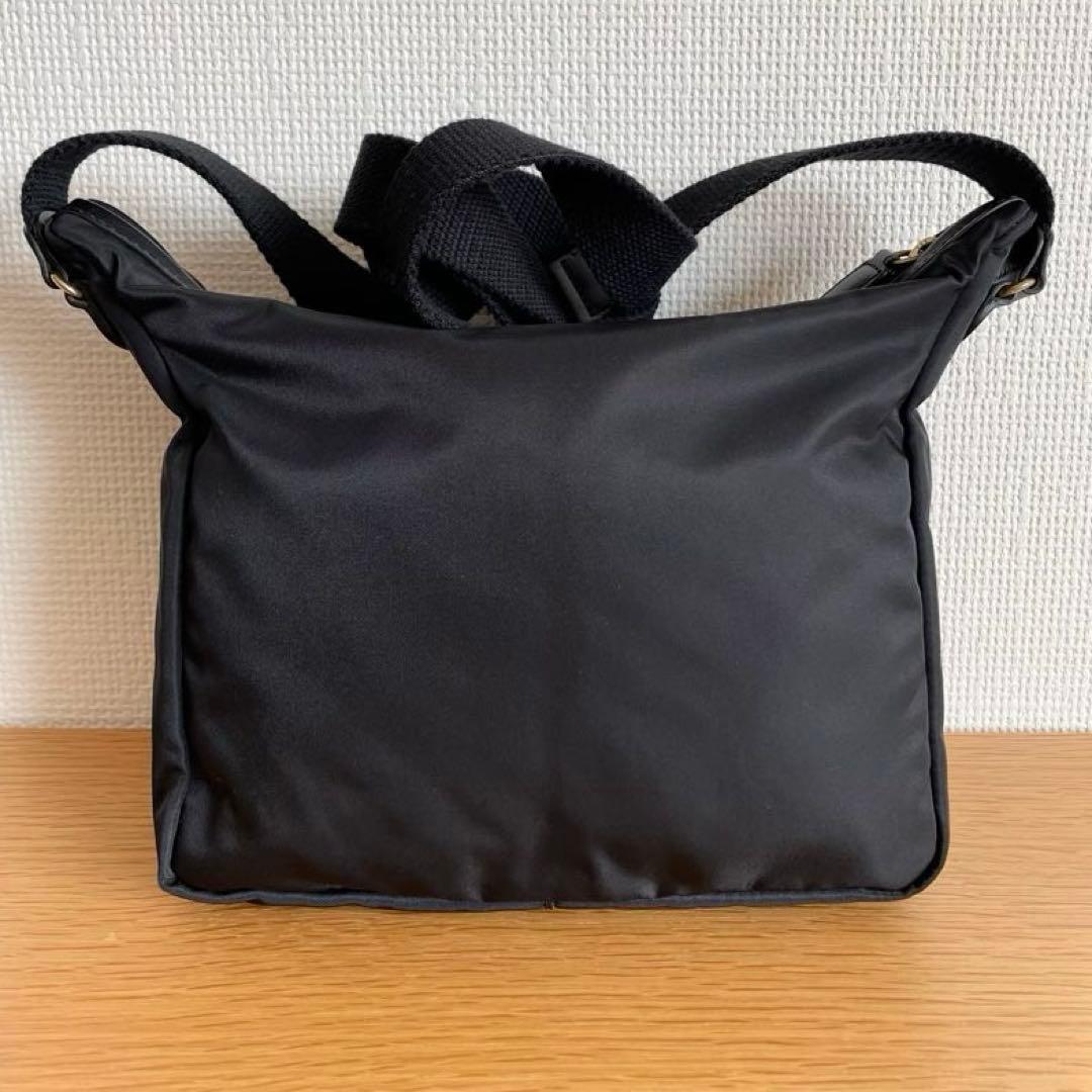 Felisi フェリージ　ショルダーバッグ 04/35/5/DS ブラック