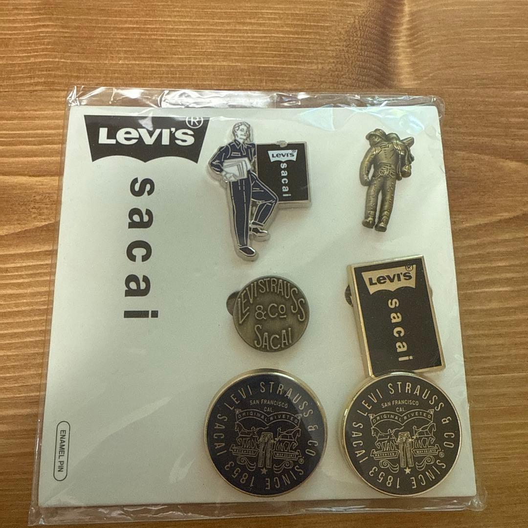 sacai x LEVI'S Pins #1-#6 