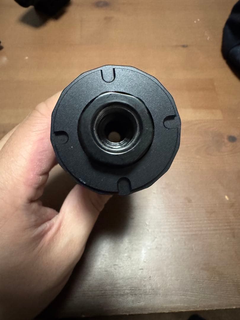 toxicant製 SIG サプレッサー