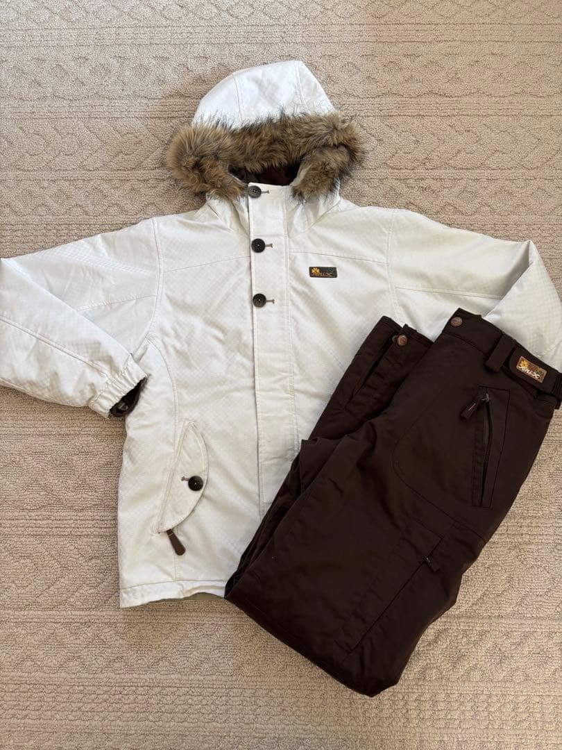 Xnixスキー／スノボウェア レディース　上下 フェニックス 防寒 装備充実 楽天市場】【最終セール】スキーウェア キッズ フェニックス 女の子