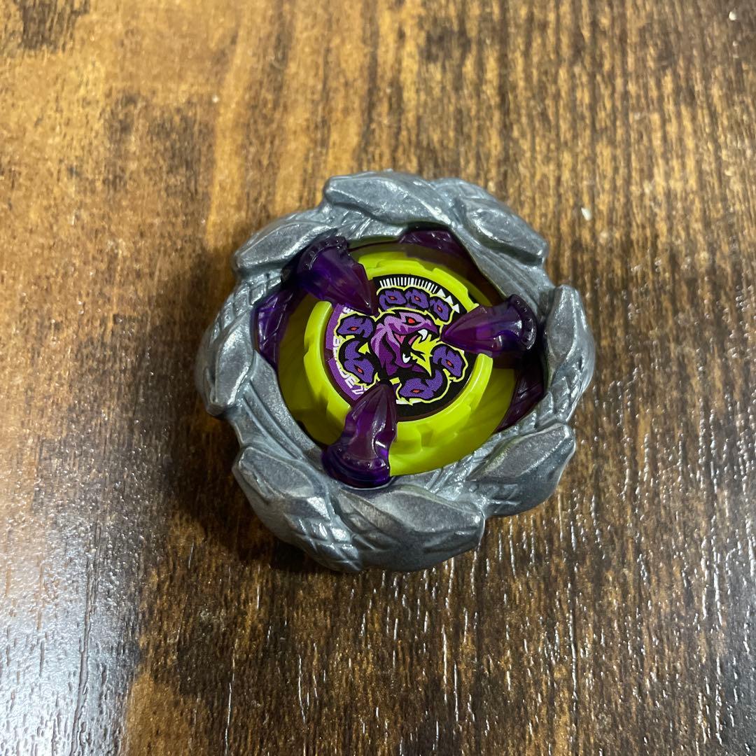 限定新品ベイ】ベイブレードX オロチクラスタ 1-60 LR あ3 - メルカリ