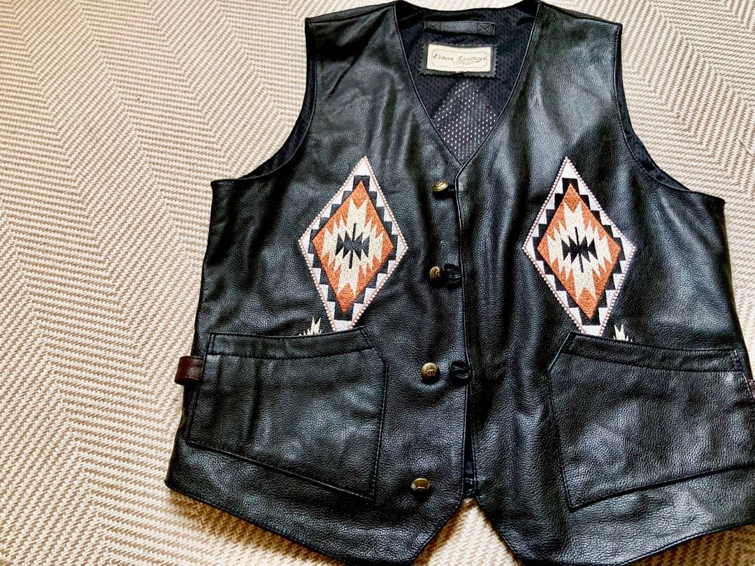 ワイルド 本革 オルテガ ナバホ レザー ベスト 黒 新品 ネイティブ サイズL