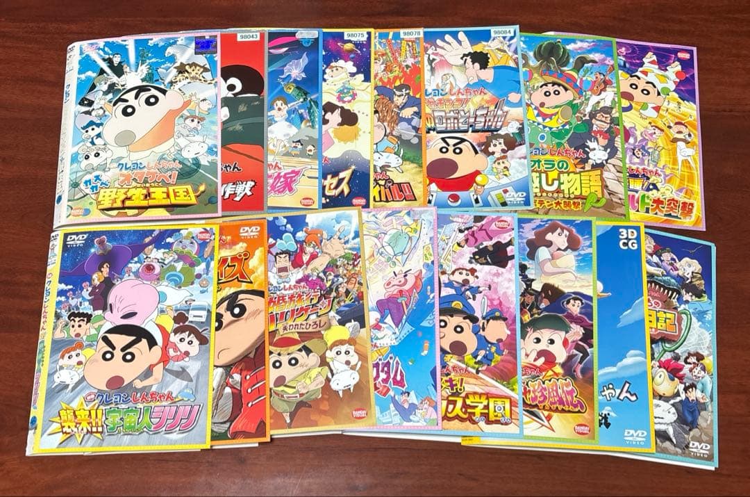映画クレヨンしんちゃん 32巻セット dvd - メルカリ