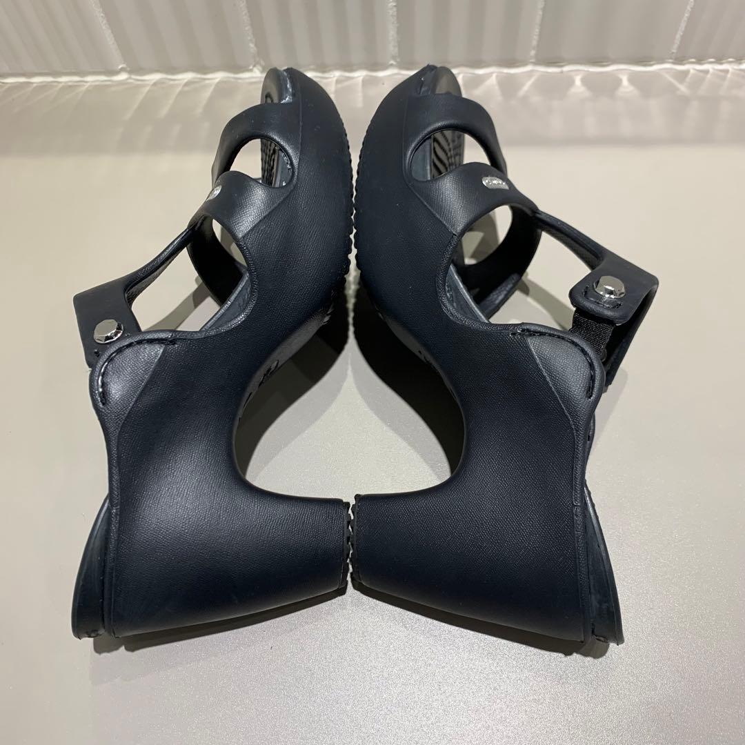 極美品✨ 廃盤品 crocs クロックス サイプラス 黒 w8 24 - メルカリ