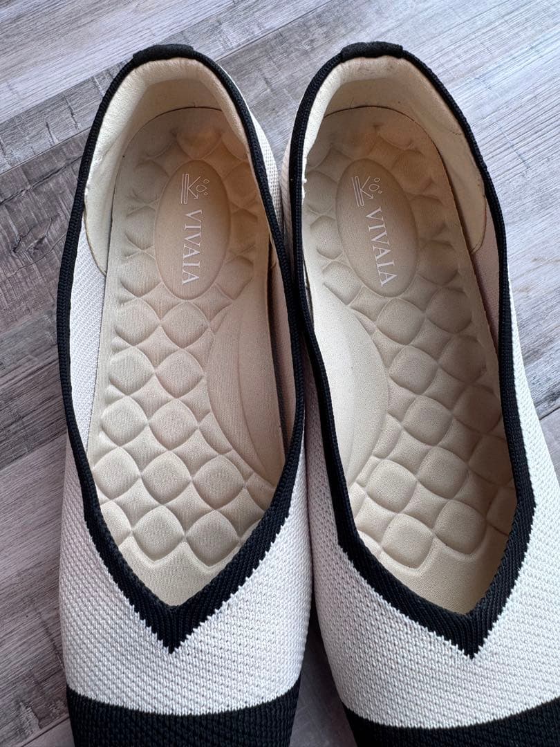 VIVAIA Margot Walkerフラットシューズ 23.5cm