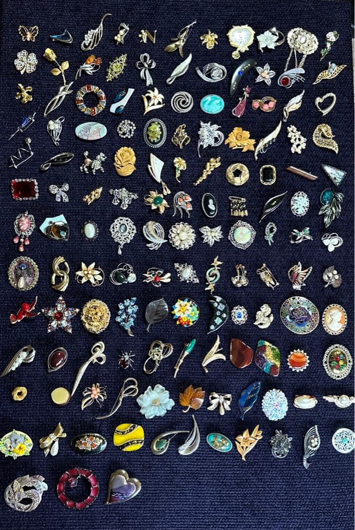 【vintage】ブローチ　大量　130点以上　まとめ売り ヴィンテージ ブローチ まとめ売り 10点セット アクセサリー｜Yahoo