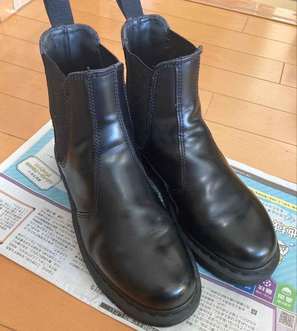 靴 Dr. Martens 2976 MONO UK7 Dr. Martens 2976 Mono Smooth Leather Chelsea Boots - Black Smooth
