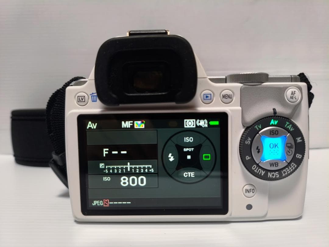 黒死病対策】ペンタックス PENTAX K-S1 白 - メルカリ