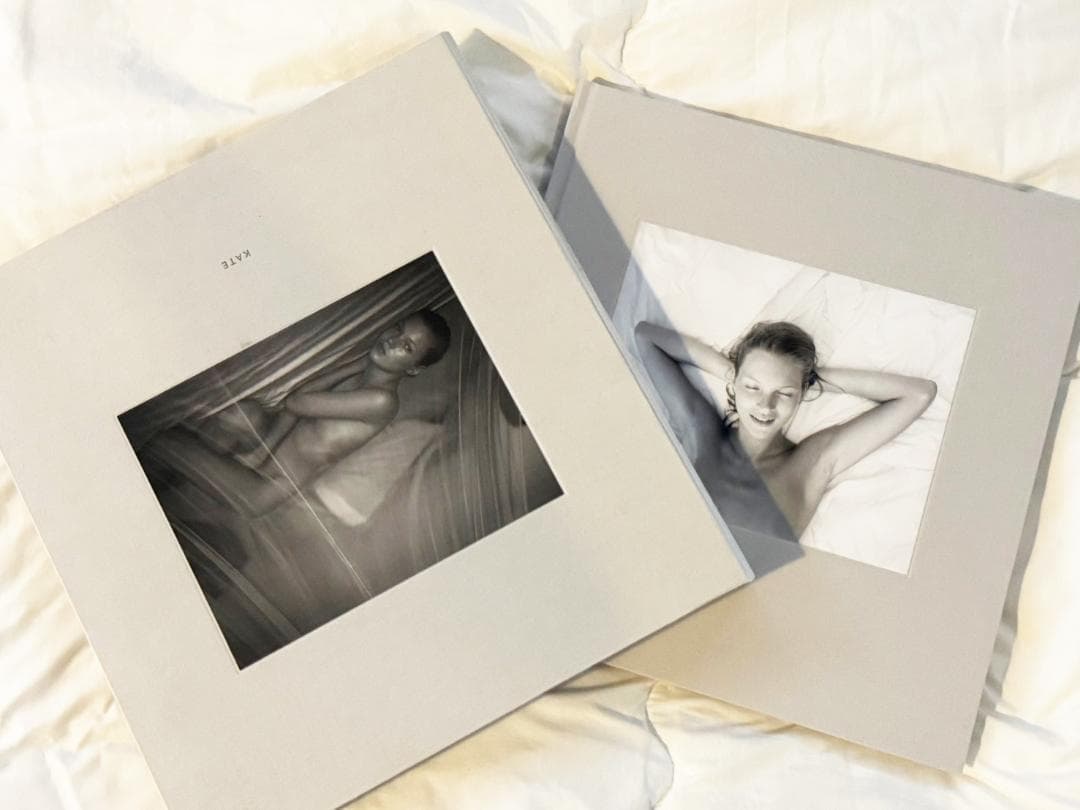 【希少 / 初版】KATE by Mario Sorrenti Phaidon - Kate by Mario Sorrenti | Gessato Design Store