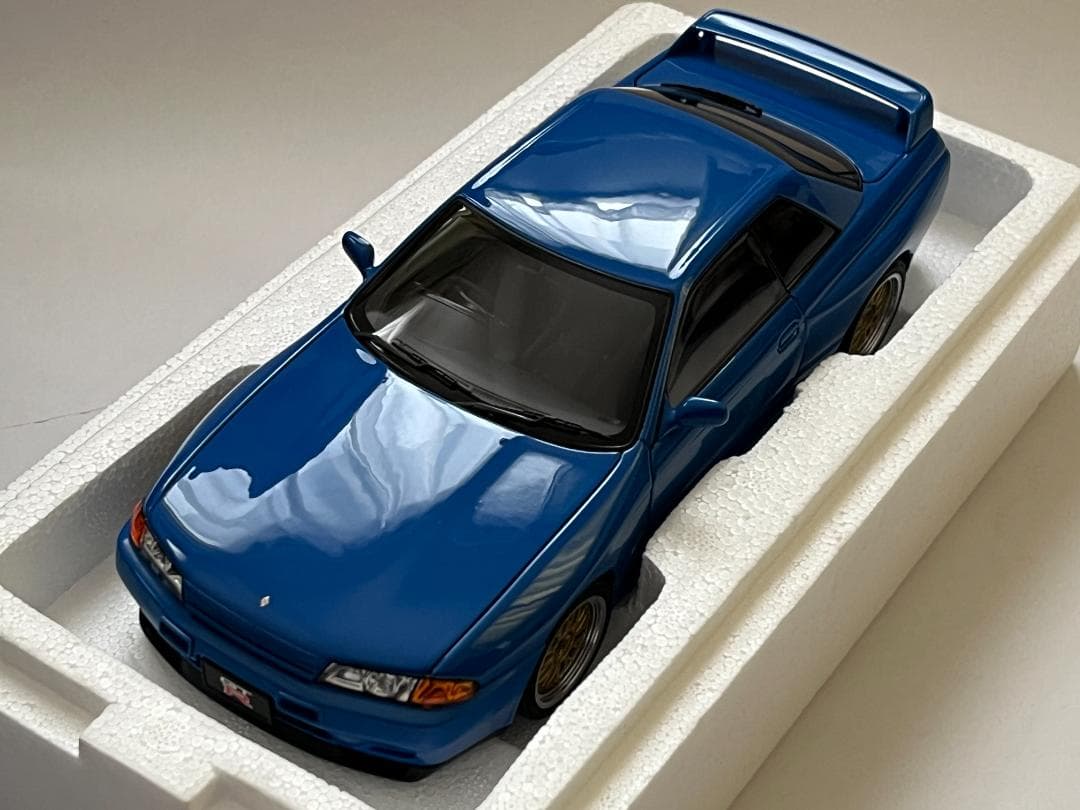 オートアート 1/18 R32 GT-R VスペックⅡTUNED VERSION - メルカリ