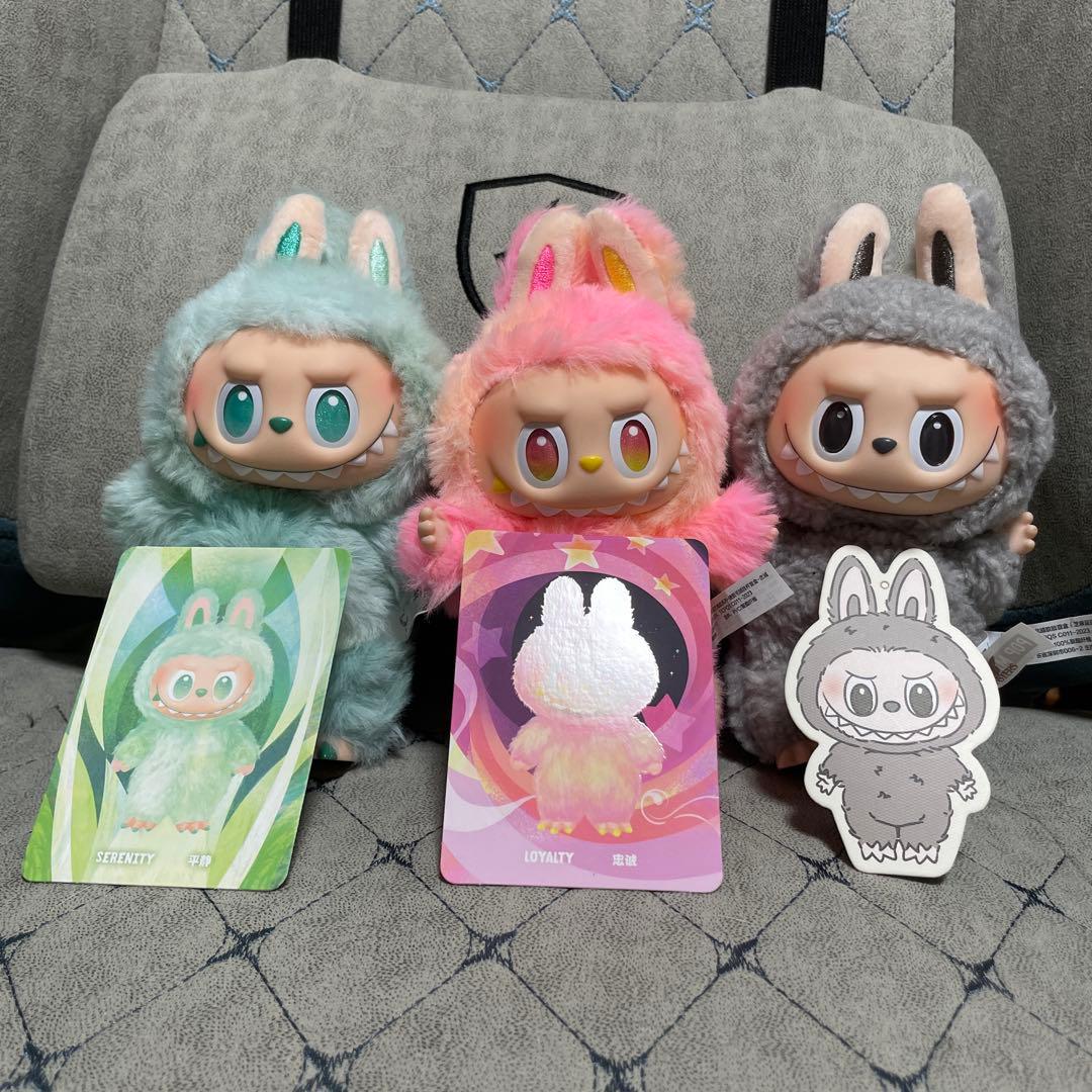 11日まで限定価格！ラブブ エナジー マカロン 3体セット！ - メルカリ