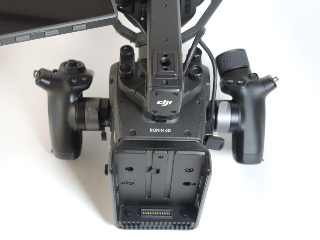 値段交渉可能 DJI RONIN 4D 8K版 シネマカメラ ジンバル - メルカリ