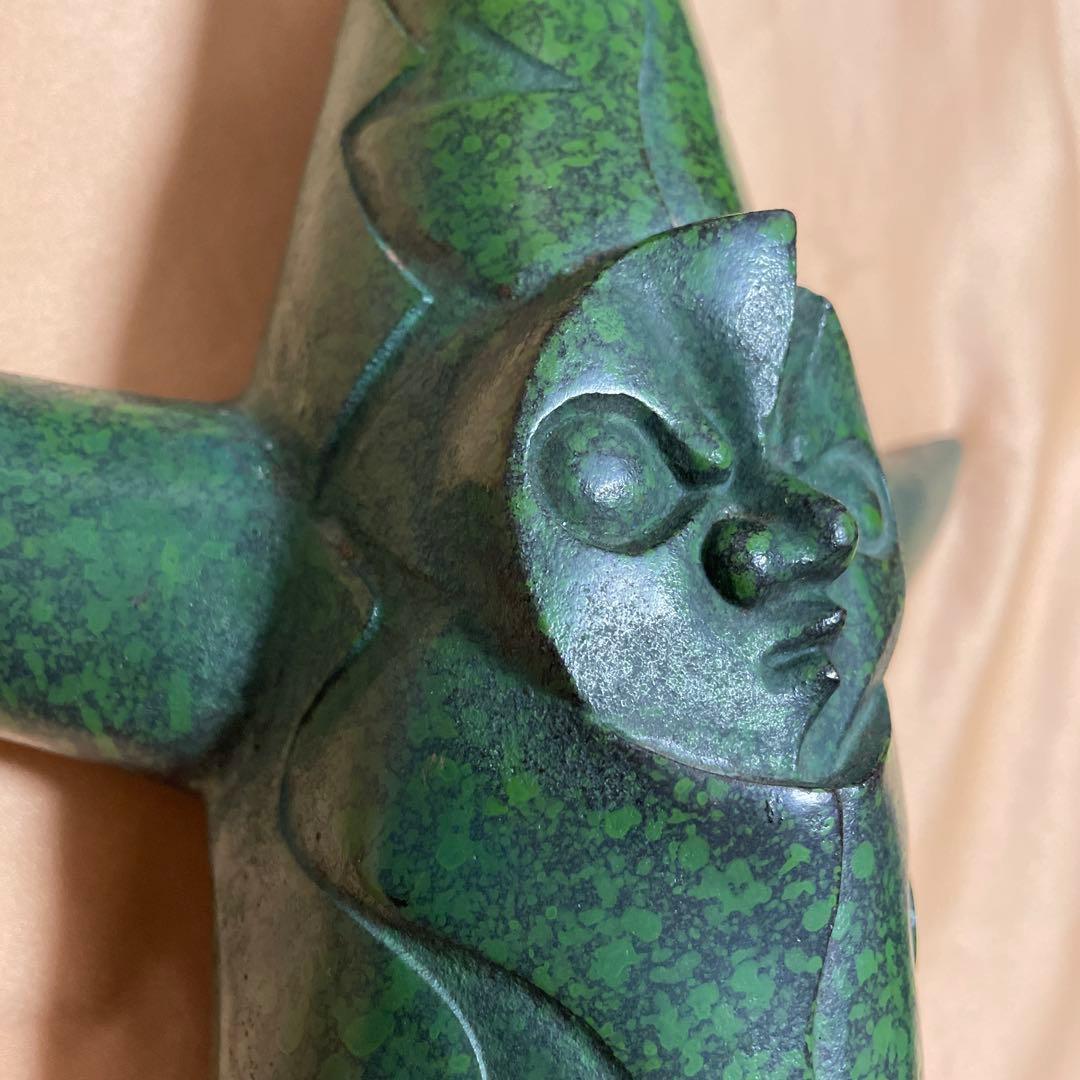 太陽の塔　EXPO７０　当時物 1970年大阪万博の象徴《太陽の塔》。約半世紀ぶりに再生した塔の “血流