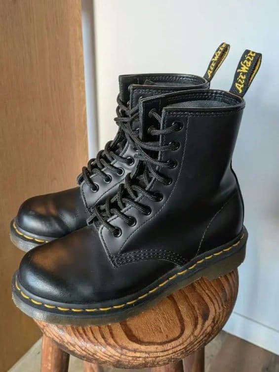 Dr.Martens　8ホール　EU37 8ホール（メンズ）