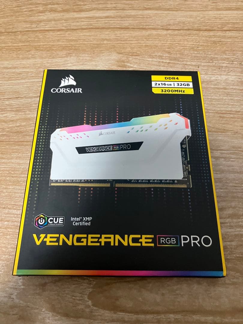 メモリー Corsair Vengeance 32GB(2x16GB) DDR4 3200 Amazon.com: Corsair Vengeance RGB Pro 32GB (2x16GB) DDR4 3200 (PC4