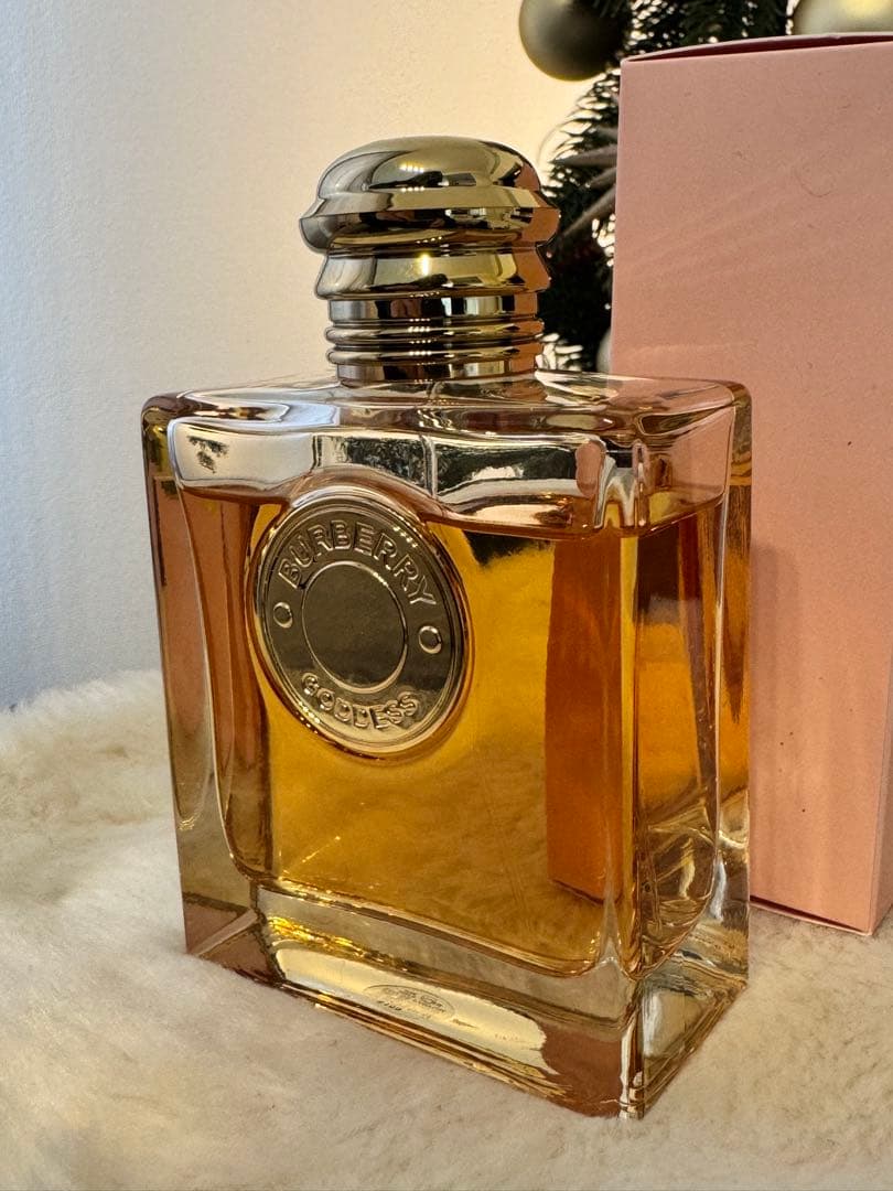 Burberry Goddess オードパルファム 100ml