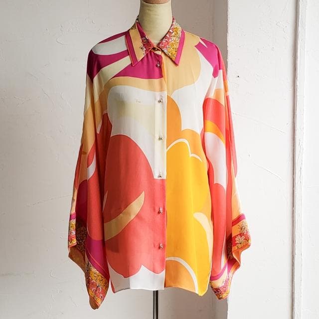 エミリオプッチ ☆ 総シルク ドルマンスリーブ 総柄 シャツ ブラウス
