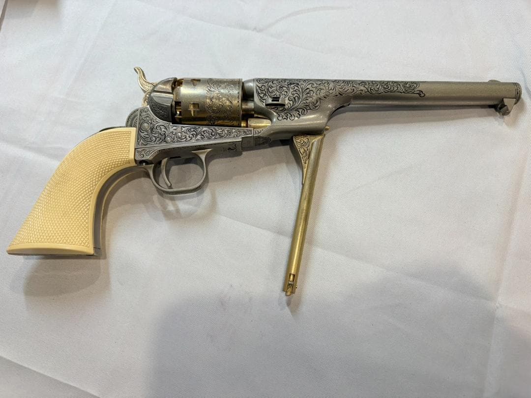 フランクリンミント GENERL CUSTER'S REVOLVER - メルカリ