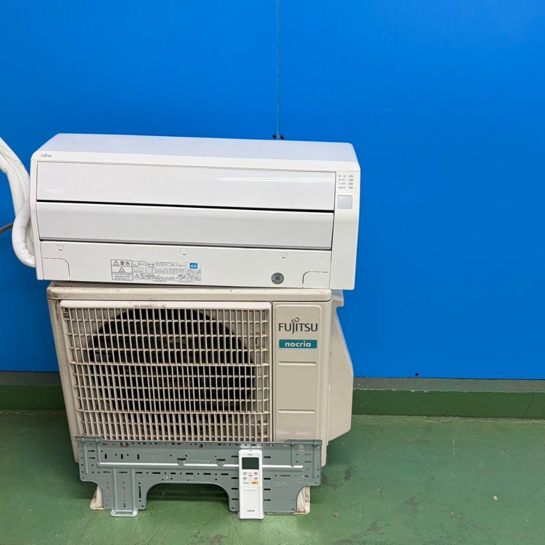 725 モデルルーム展示品 ルームエアコン 容量2.2kw 6畳〜8畳向け