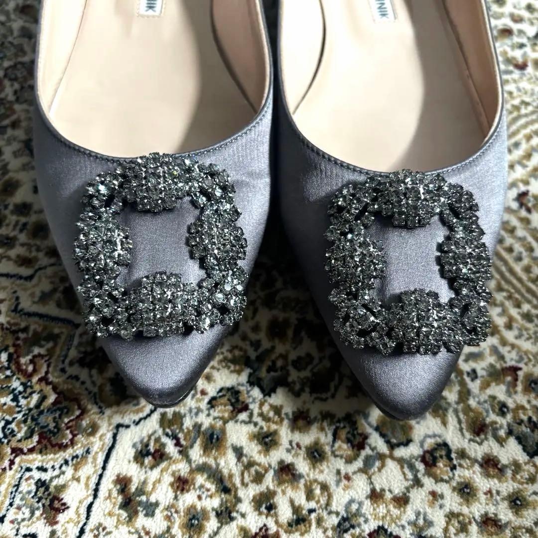 Manolo Blahnik ハンギシフラットシューズ グレー 37.5 - メルカリ