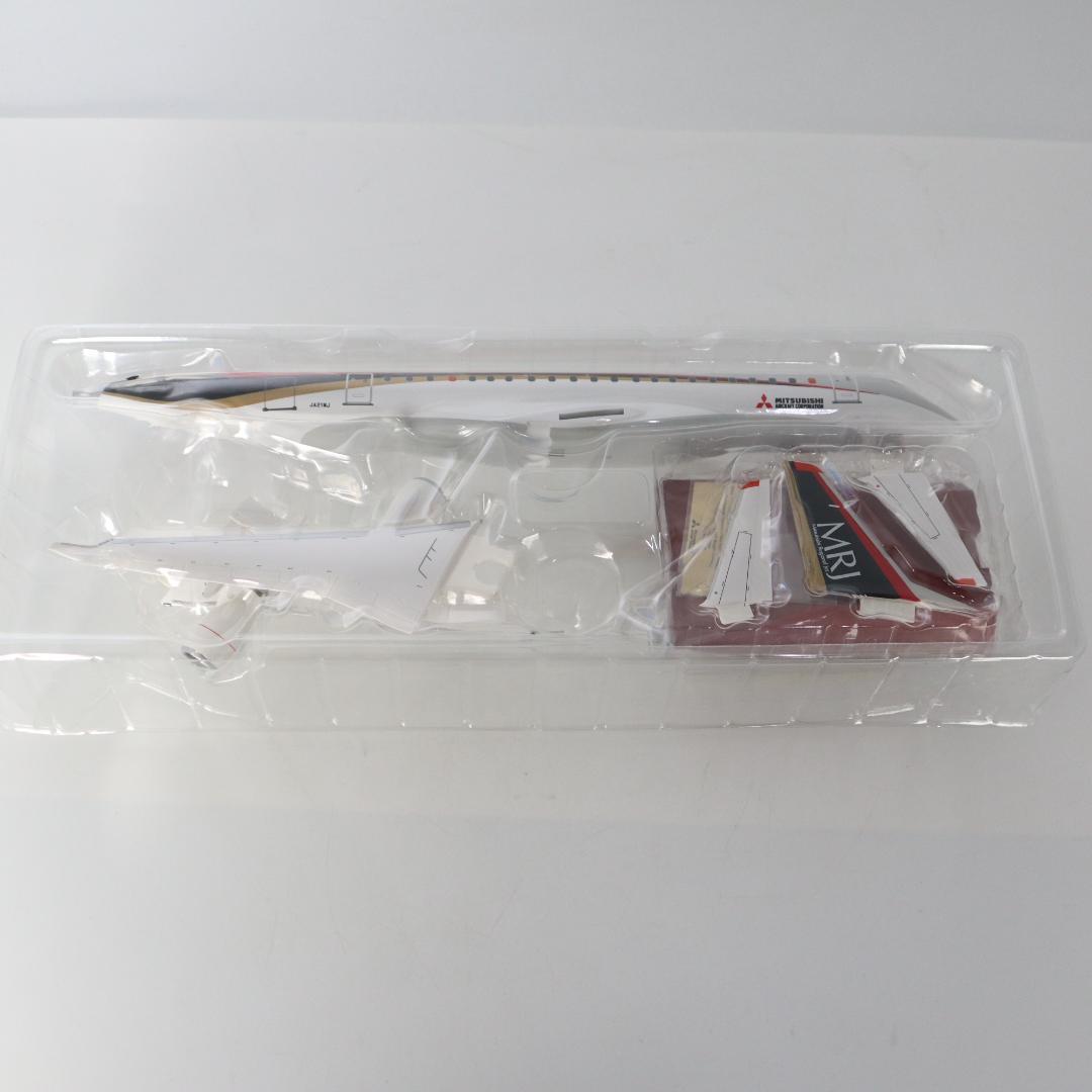 三菱航空機 MRJ90 1:100 スケール JA21MJ - メルカリ