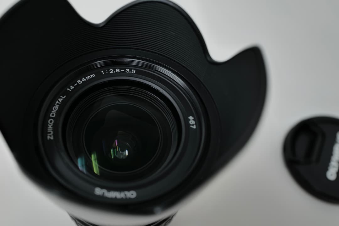 Olympus 14-54mm f/2.8-3.5 II ズームレンズ