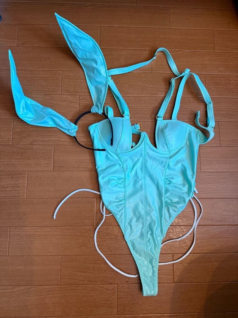 週末値下げ　PHARFAITEミントグリーン バニーコスチューム