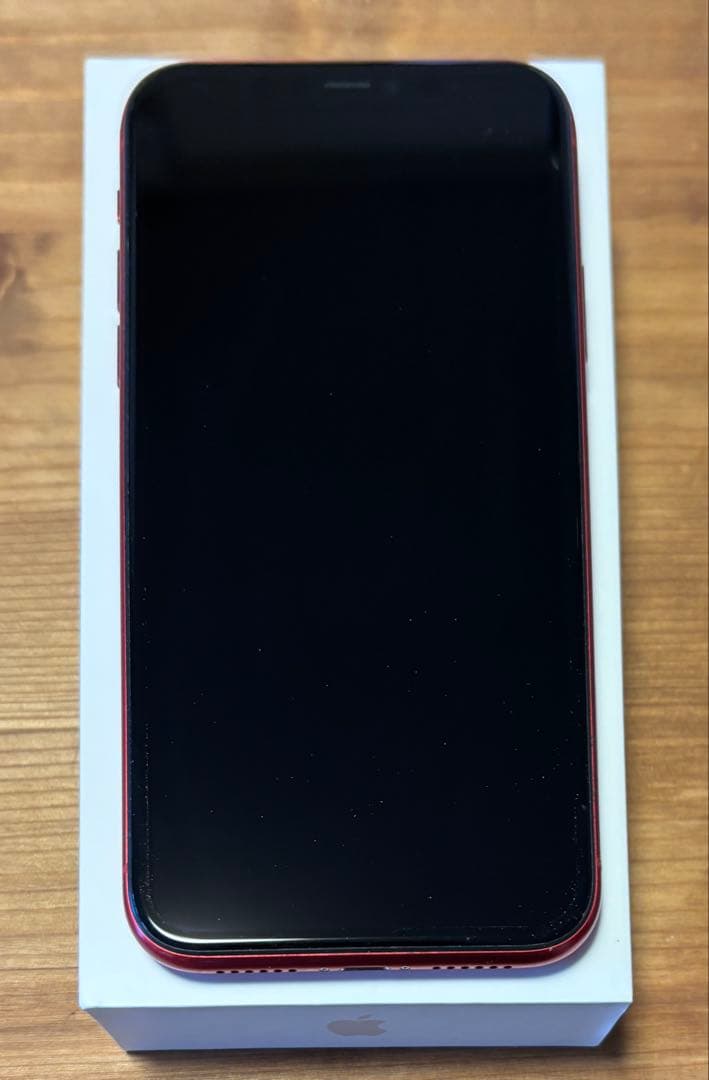 訳あり iPhone11 64g SIMフリー RED バッテリー82% - メルカリ