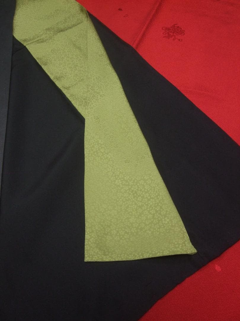 山本寛斎/赤無地桜地紋/比翼仕立て 振袖フルセット m55 成人式 - メルカリ