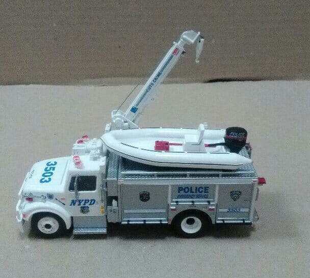 CODE3　NYPD ESU 1/64 絶版品　その2　　激レア