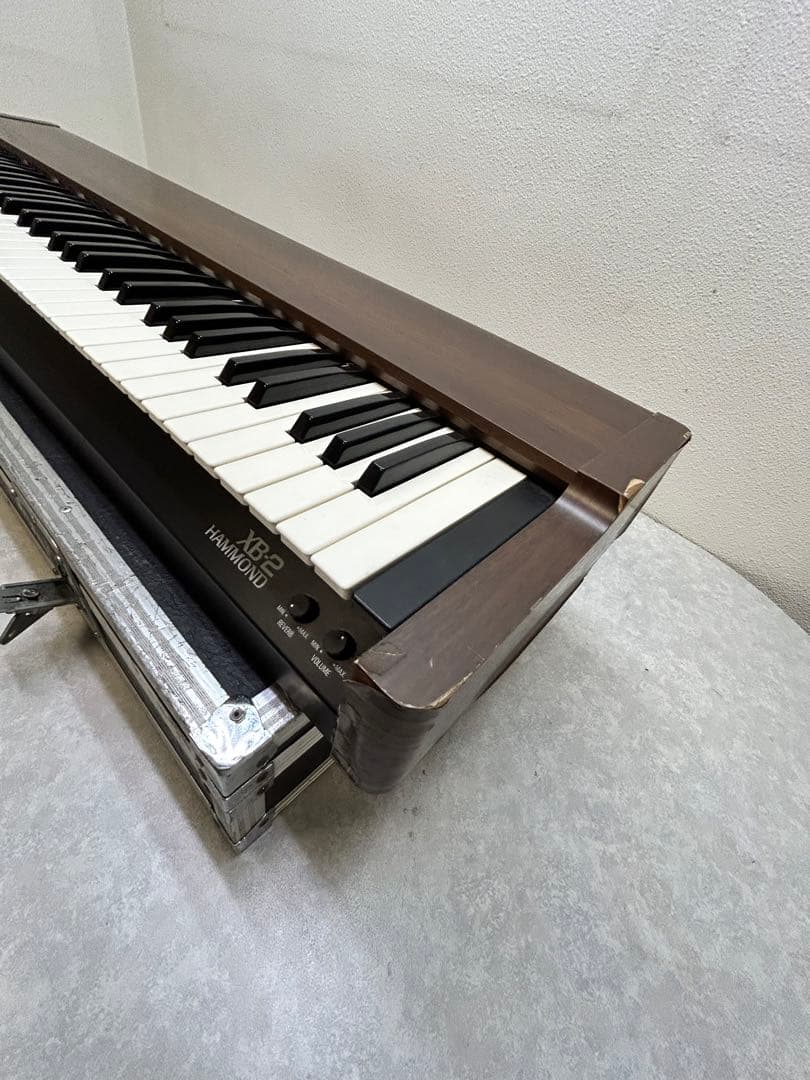 本日まで ジャンクHAMMOND XB-2 電子オルガン 61鍵 ハードケース