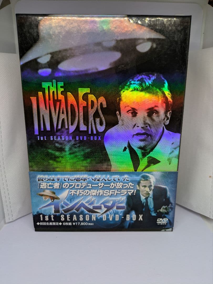 THE INVADERS 1st SEASON DVD-BOX　インベーダー Amazon.co.jp: インベーダー1st Season DVD-BOX : ロイ・シネス: DVD