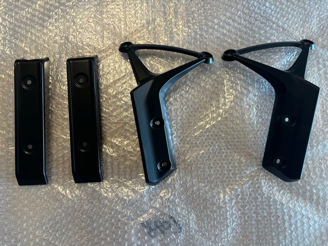 Z900RS フェンダーアーム ラジエターサイドカバー マットブラック 純正