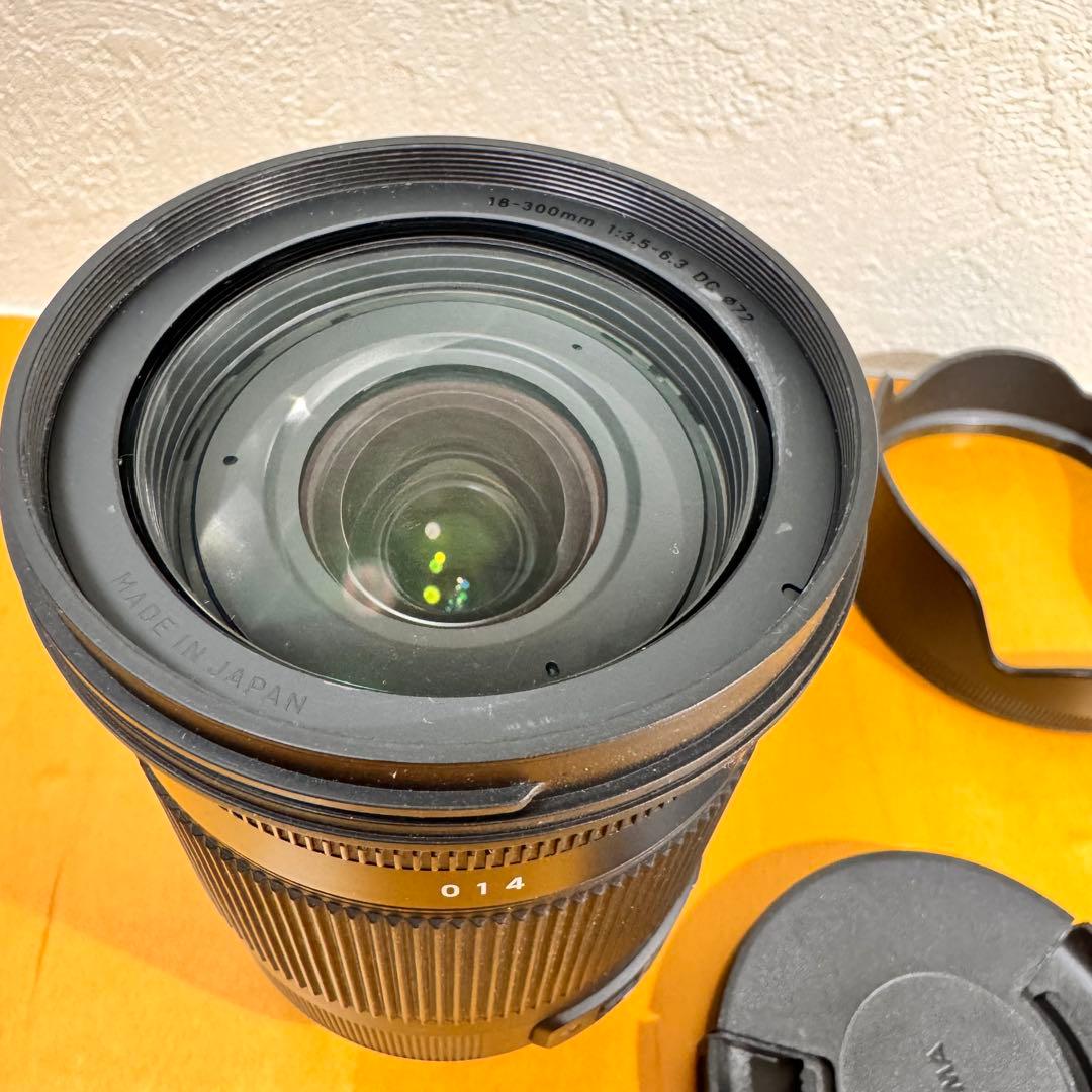 レンズ(ズーム) SIGMA 18-300mm f/3.5-6.3 DC 72mm