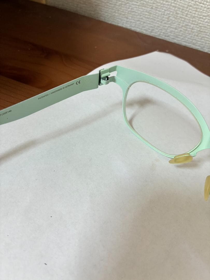 MYKITA ミントグリーン