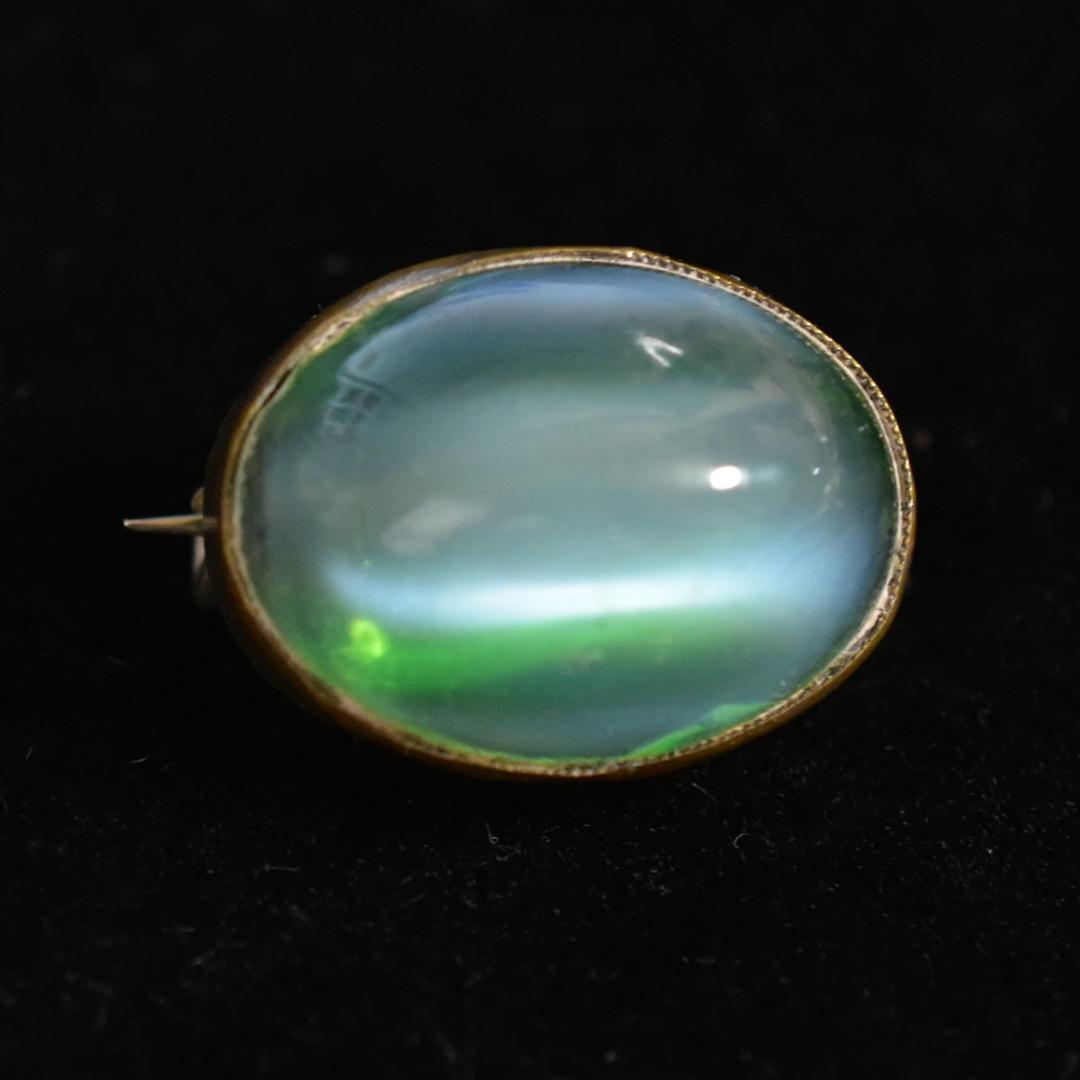 夜間飛行様専用 キャッツアイ古ガラスのレースピン アンティーク