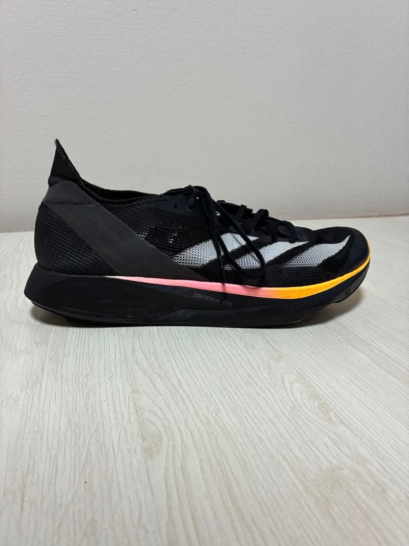 アディダス アディゼロタクミセン10 27.0cm