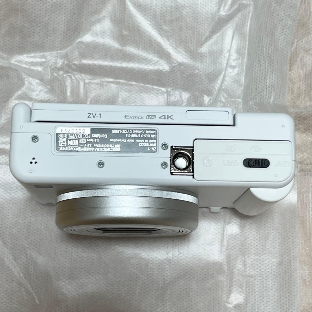 新品未使用 VLOGCAM ZV-1、サンディスクSDカード、バッテリーパック