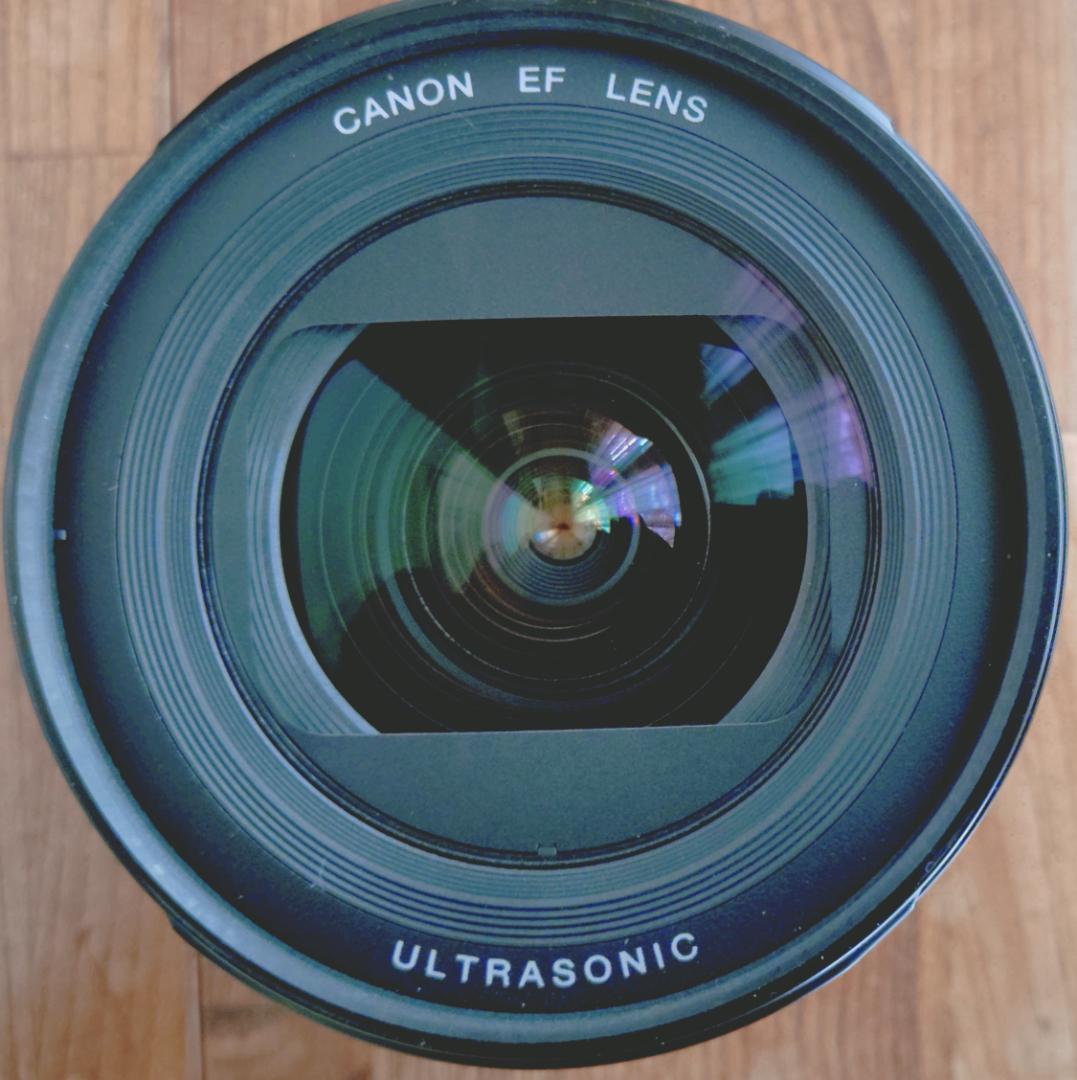 キヤノン EF20-35mm F3.5-4.5 USM