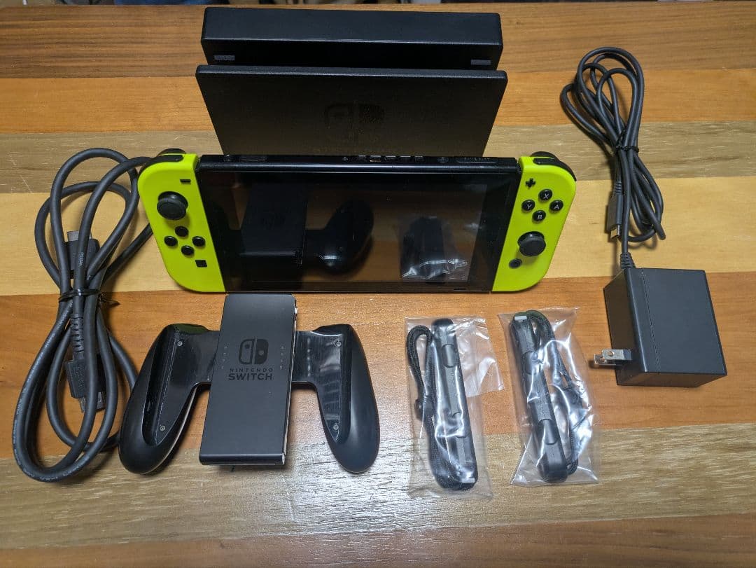 Nintendo Switch 本体 セット 修理済み　microSDカード付 Switch】Switch/Switch Lite用 MicroSD HC 32GB （SDカードアダプター