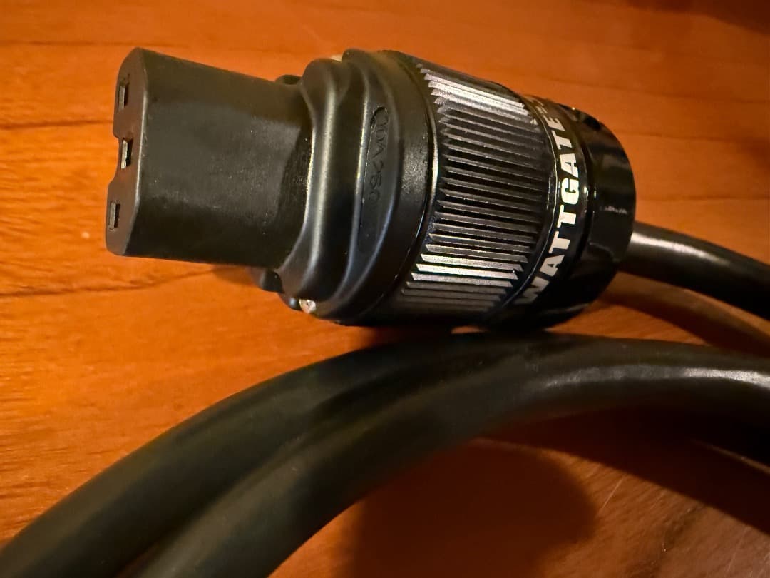 Wattgate シールド電源ケーブル 非メッキプラグ プロケーブル 1.5m①