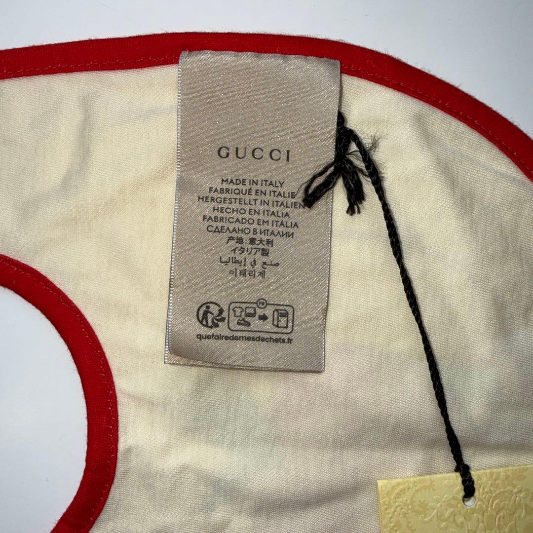 GUCCI スタイ・よだれかけと帽子セット