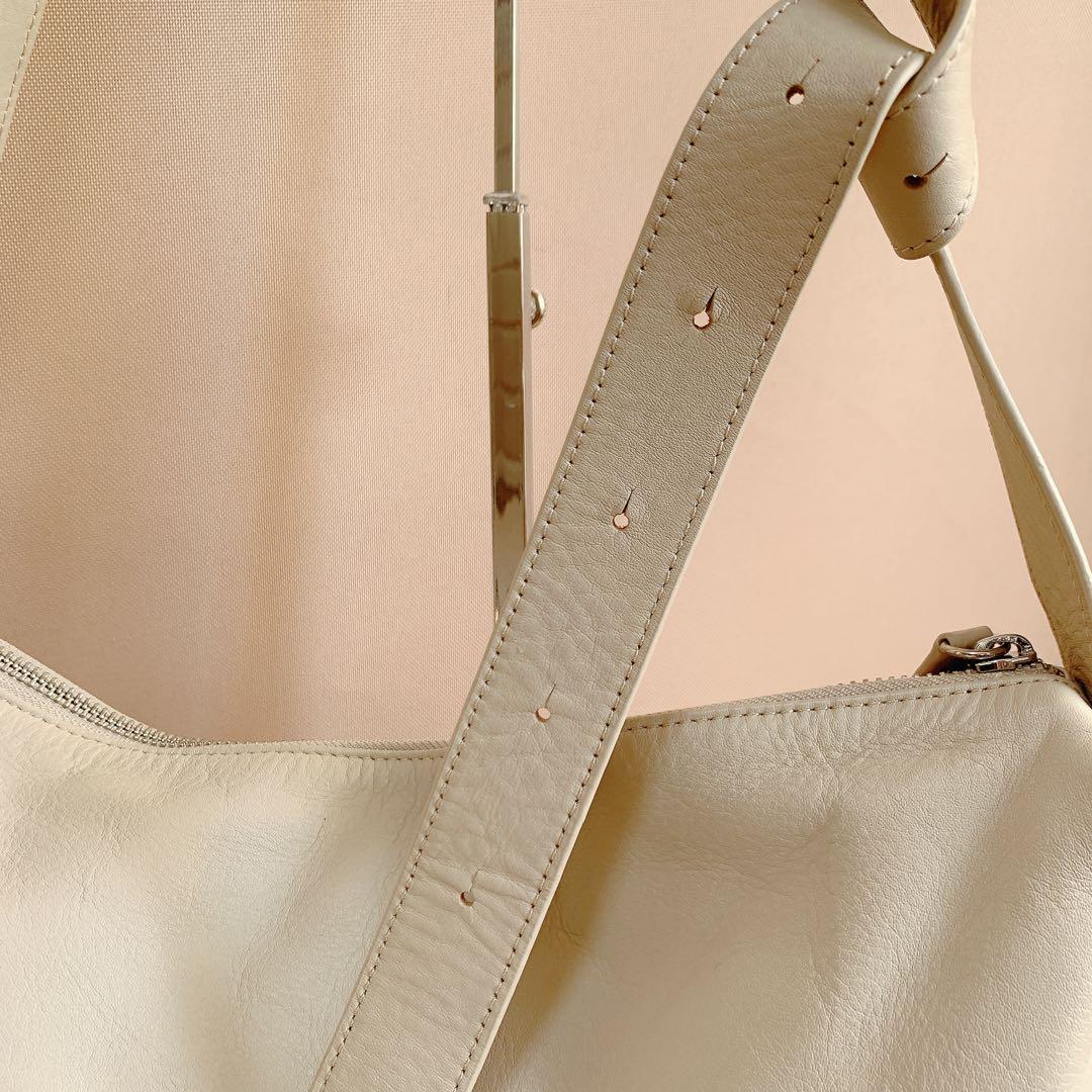 Miyu*様専用】イアパピヨネ 本革 スワローマチショルダーバッグ - メルカリ